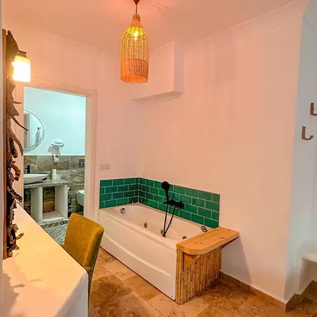 Garavilla Eski 酒店