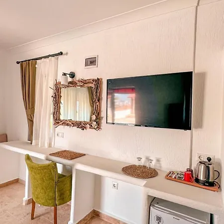 Garavilla Eski Hotel Datca