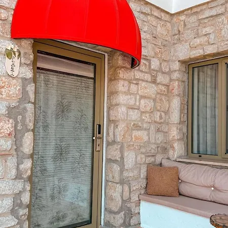 Garavilla Eski Hotel