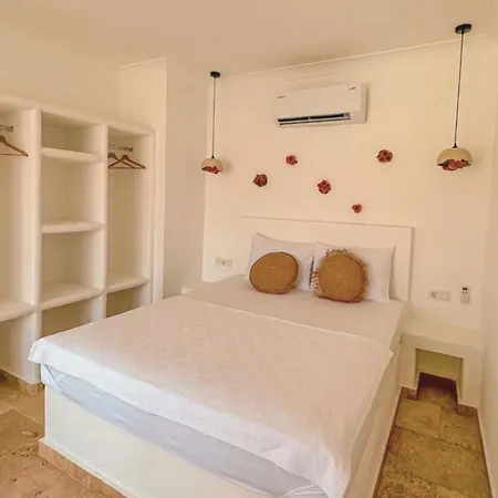 Hotel Garavilla Eski *
